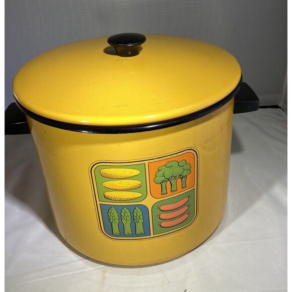 Vintage 70s Enameled Metal Sauce Pot w/lid Yellow. Vegetables. 8” Tall; 32” circ - Picture 1 of 4